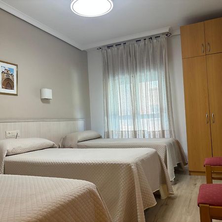 Hostal Atienzar Альбасете Экстерьер фото