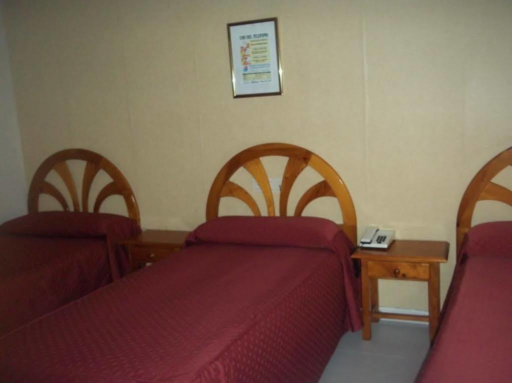 Hostal Atienzar Альбасете Экстерьер фото
