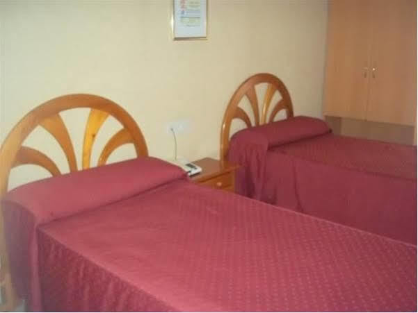 Hostal Atienzar Альбасете Экстерьер фото